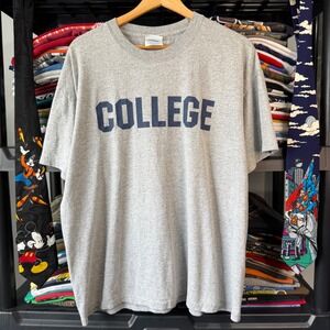 Y2K Grey Animal House College Graphic Tee Size L